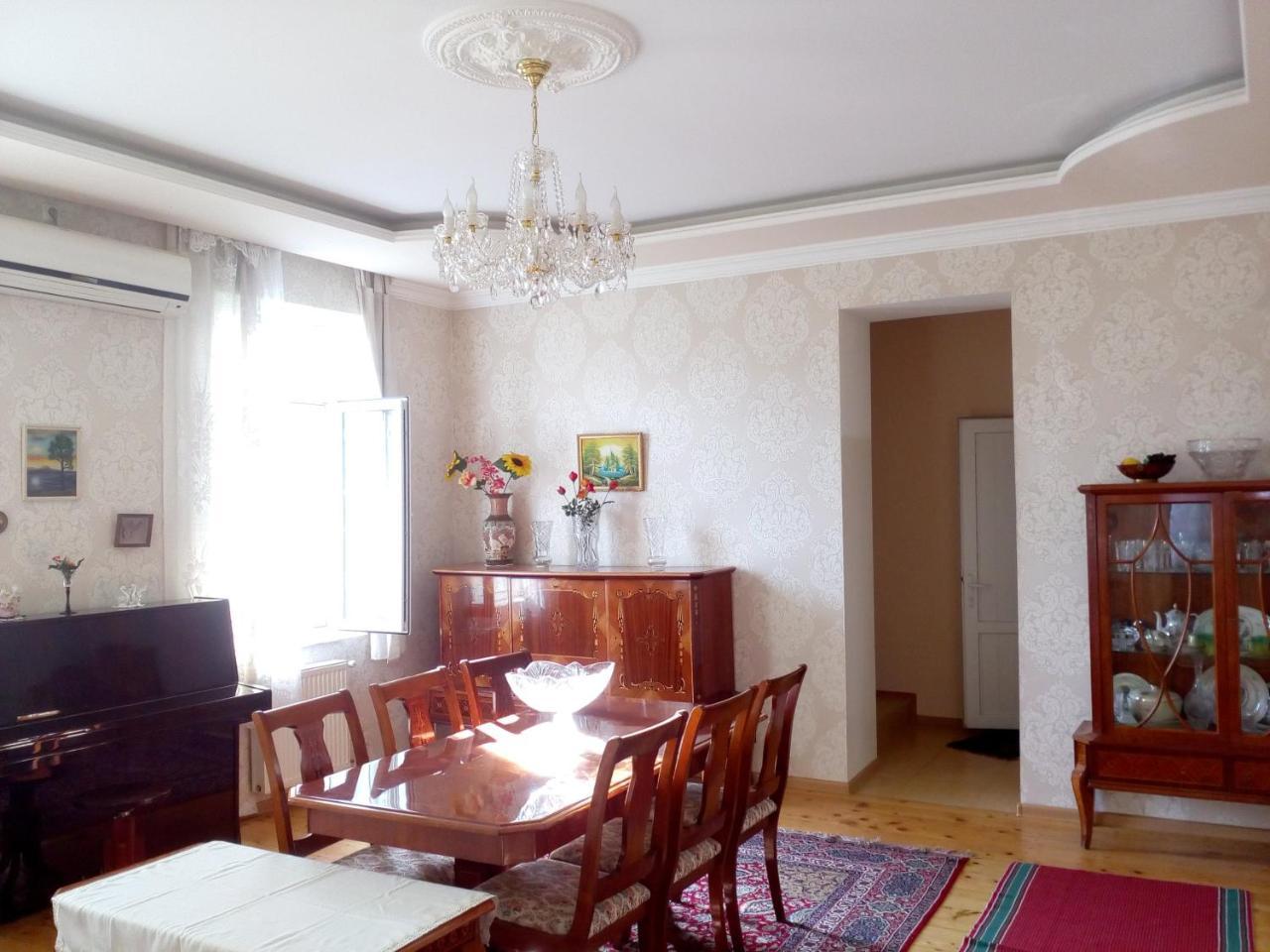 Guest House On Gora クタイシ エクステリア 写真
